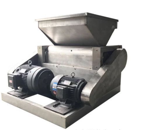 對輥尿素破碎機(jī)